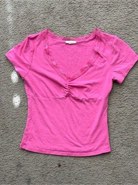 Women’s Pink Lace-Trim V-Neck Top